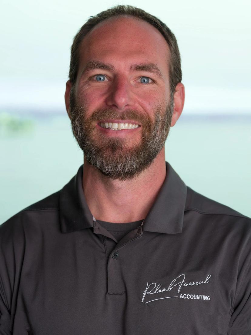 Photo of Joe, founder of Plumb Financial